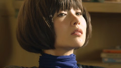 空が鳴っている