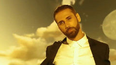 Beyazı Kırmızıya Vuru