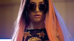 Момиче Като Мен