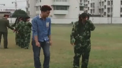 电影<少女哪吒>制作特辑之想和帅哥随便合影吗