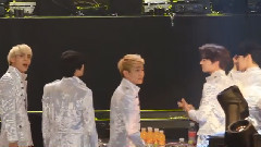 SHINee - 观看Growl