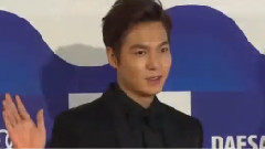 STARNEWS 第36届韩国电影青龙奖颁奖典礼红毯 李敏镐Cut