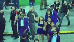Taylor Swift - Taylor waving to the crowd after the show