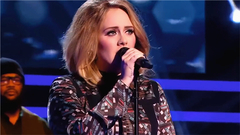 Adele - Hello (Live at Le Grand Show 2015)