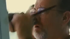 电影<菲利普船长>片段1:阿拉巴马遇劫