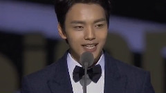 女子新人奖 - 2015MAMA 15/12/02