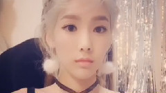 Tiffany Instagram更新Taetiseo Cut