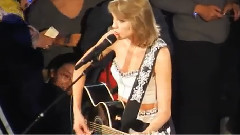 Taylor Swift - You Are In Love