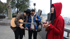 牛奶咖啡 - 幸运星