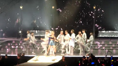 Taylor Swift - 1989world tour in ShangHai 开场