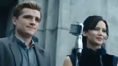 电影<饥饿游戏2:星火燎原>日本版先行预告片