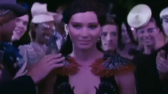 电影<饥饿游戏2:星火燎原>先行版预告片