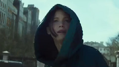 电影<饥饿游戏3:嘲笑鸟(下)>剧场版预告片3