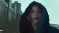 电影<饥饿游戏3;嘲笑鸟(下)>主创采访2