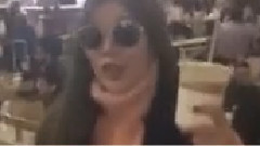 'WHITE'发售纪念惊喜礼物