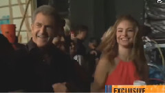 电影<弯刀杀戮>梅尔.吉布森片场访谈