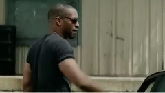 电影<九九九>英国版预告片