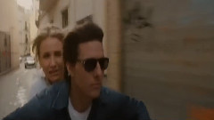 电影<危情谍战>精彩片段之Moto Chase