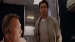 电影<危情谍战>精彩片段之Lost the Pilots