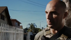 电影<警戒结束>精彩片段之Cartels