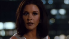 电影<破碎之城>精彩片段之Rooftop Rendezvous