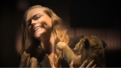 Cara Delevingne ruggisce per Tag Heuer