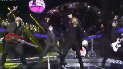 死 ん だ 妻 に 似 て い る