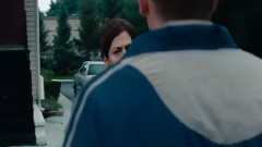 电影<松林外>精彩片段