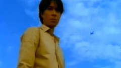 结束,我们抱着哭