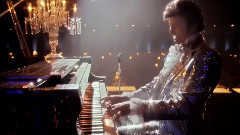 电影<烛台背后> 英国版预告片