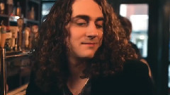 Station - Dressed To Kill