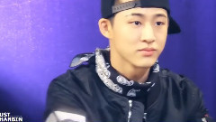 B.I(iKON) - 小小恋歌-金韩彬