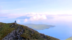 挑战自我 自行车跨越极限