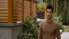 电影<暮光之城4:破晓(下)>先行版预告片