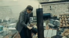 电影<飓风营救2>中文片段之屋顶追逐惊心动魄