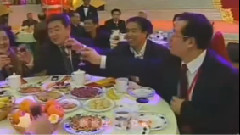 关牧村 - 祝酒歌