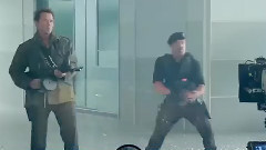 电影<敢死队2>中文制作特辑之豪华群星