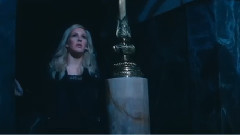 Ellie Goulding - Love Me Like You Do