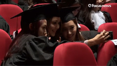 韩国中央大学毕业典礼 Cut