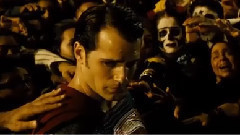 电影<蝙蝠侠大战超人>曝终极预告片