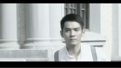 初次沣其 双子星