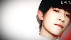 易烊千玺,TFBOYS - Hungry 白衬衫play