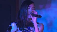 AKB48 - Party Is Over