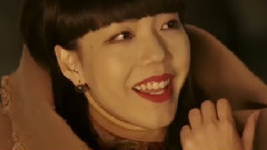 电影<奔爱>片段之王千源吴莫愁热辣调情