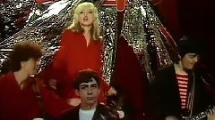 Blondie - (I'm Always Touched By Your) Presence, Dear