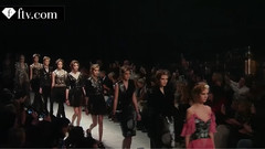 Alexander McQueen Fall Winter 2016-2017