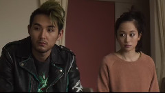 AKB48 - JIJIPRESS 前田敦子,始球式でミニスカ&生脚