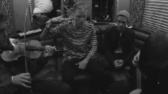 Machine Gun Kelly,Leroy Sanchez - Gone