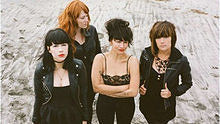 Dum Dum Girls,Carmen Paris - Dum Dum Girls - Bedroom Eyes