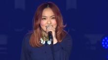 徐佳莹 - 幸福不是情歌 第九届KKBOX风云榜 现场版 14/02/22